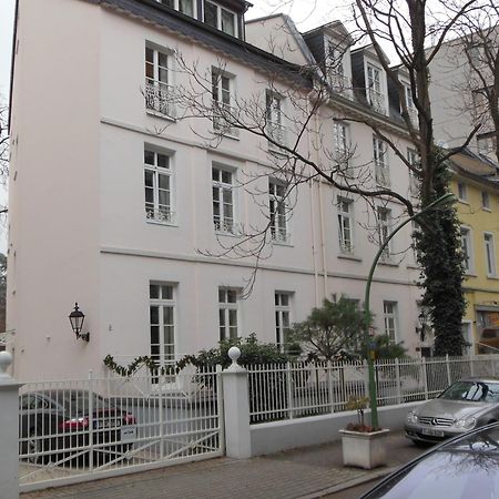 Dirazi Guesthouse & Apartments Gmbh 프랑크푸르트 외부 사진