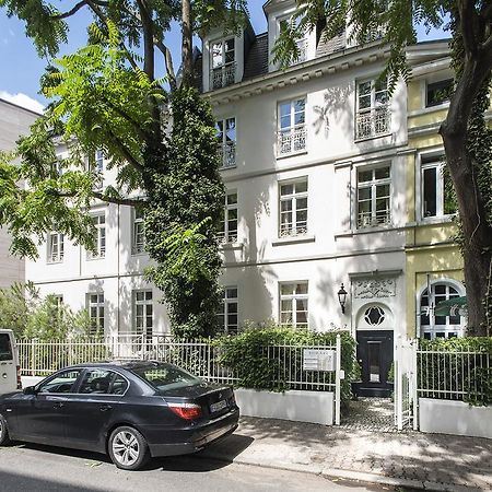 Dirazi Guesthouse & Apartments Gmbh 프랑크푸르트 외부 사진