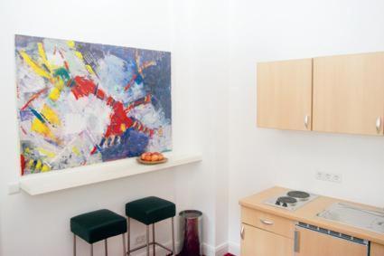 Dirazi Guesthouse & Apartments Gmbh 프랑크푸르트 외부 사진