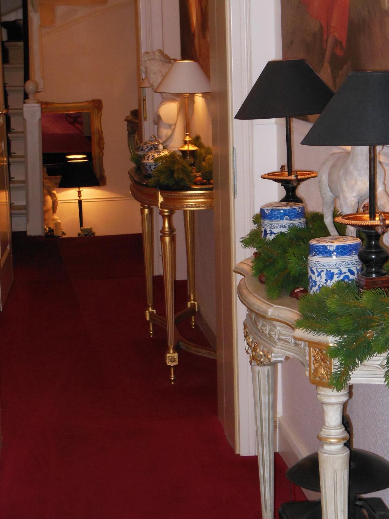 Dirazi Guesthouse & Apartments Gmbh 프랑크푸르트 외부 사진