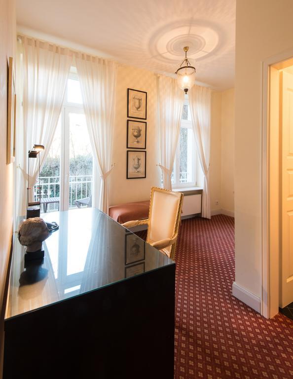 Dirazi Guesthouse & Apartments Gmbh 프랑크푸르트 외부 사진
