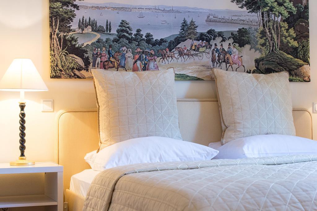 Dirazi Guesthouse & Apartments Gmbh 프랑크푸르트 외부 사진