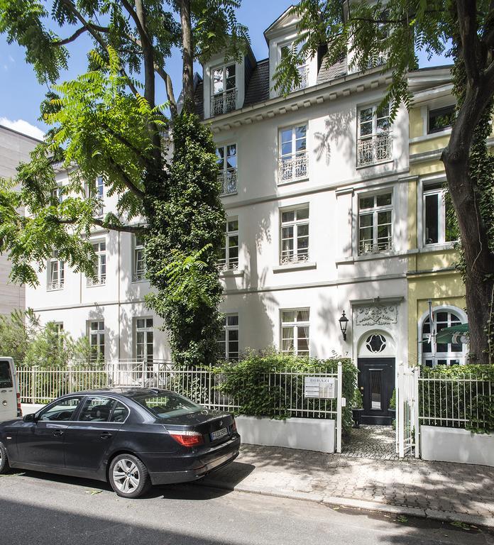 Dirazi Guesthouse & Apartments Gmbh 프랑크푸르트 외부 사진